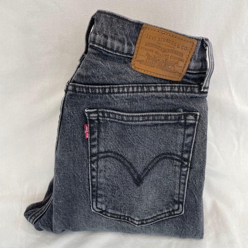 Levis High Waist Skinny Jean Black Wash Women’s Size 25 VINTAGE